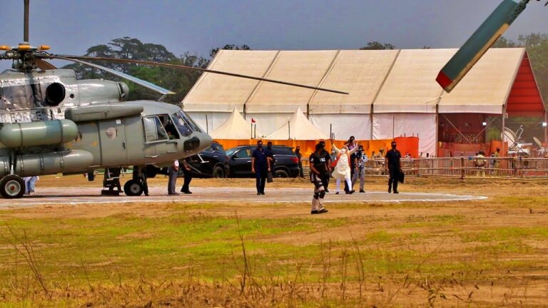 Modi Ji Ka Helicopter Lending In West Bengal Asansol || PM Modi ka helicopter lending in west Bengal